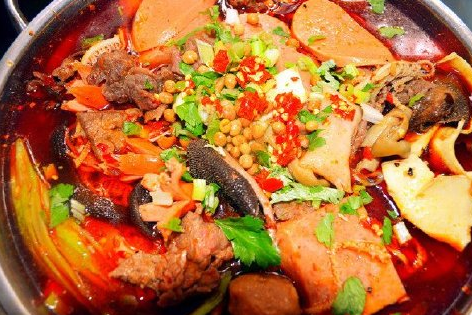 帽牌貨冒菜加盟招商，讓加盟商減少開店風(fēng)險