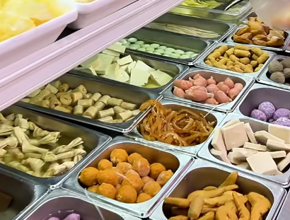 冒菜店油煙廚房布局：提升廚房效率與空氣質(zhì)量的關鍵設計