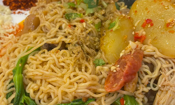 推薦本地人喜歡的冒菜，帽牌貨冒菜