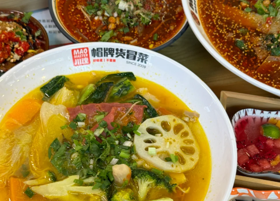 開一家麻辣燙店大概需要多少錢，帽哥告訴你