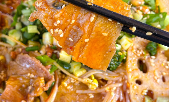 不想上班想創(chuàng)業(yè)？開家帽牌貨冒菜真能行！