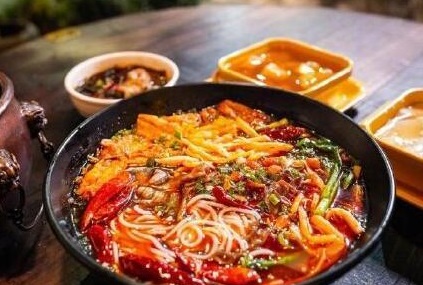 四川冒菜加盟要多少錢？加盟細節(jié)與費用分析